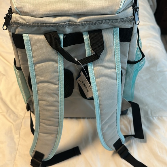 Cooler backpack 18 cans - Picture 6 of 8